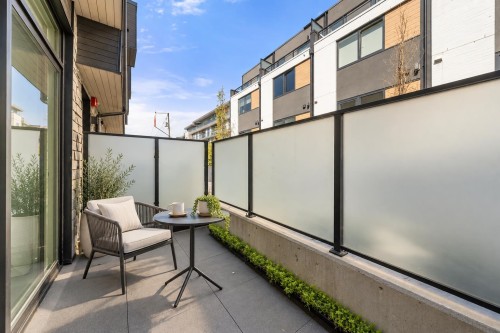 127-650 2Nd Street E, North Vancouver, BC 