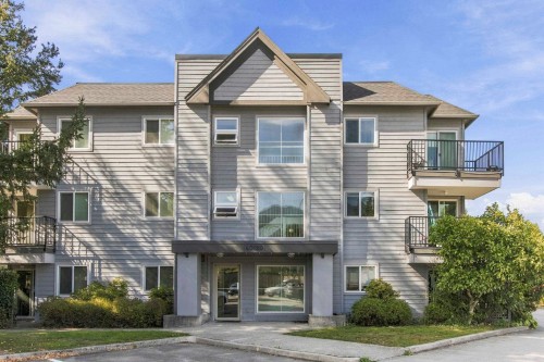 B105-40120 Willow Crescent, Squamish, BC 