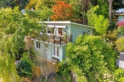 2787 Panorama Drive North Vancouver, BC V7G 1V7