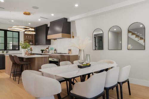 1683 Nelson Street, Vancouver, BC 