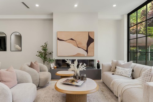 1683 Nelson Street, Vancouver, BC 