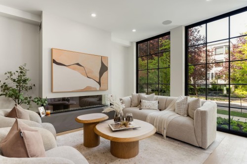 1683 Nelson Street, Vancouver, BC 