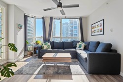 1105-55 Tenth Street New Westminster, BC V3M 6R5