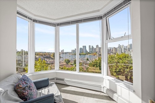 904-522 Moberly Road, Vancouver, BC 