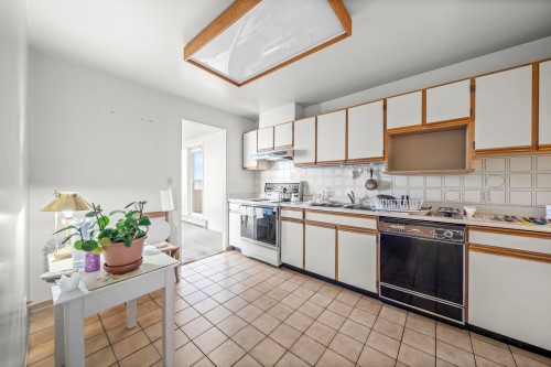 904-522 Moberly Road, Vancouver, BC 