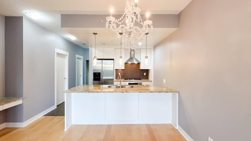 909-7088 18Th Avenue, Burnaby, BC 
