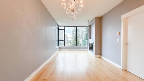909-7088 18Th Avenue, Burnaby, BC 