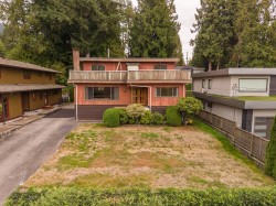 4590 Highland Boulevard North Vancouver, BC V7R 3A3