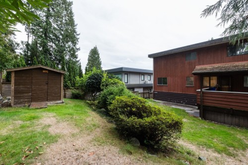 4590 Highland Boulevard, North Vancouver, BC 