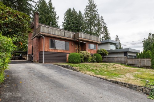 4590 Highland Boulevard, North Vancouver, BC 