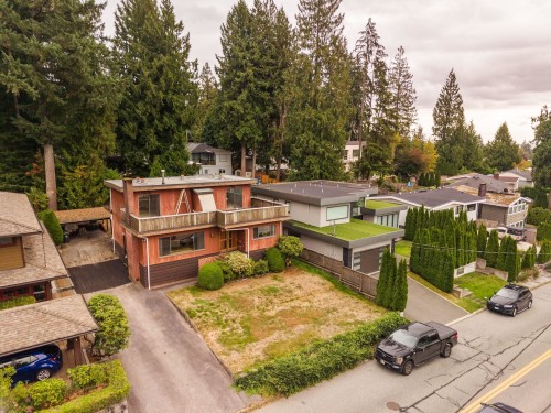 4590 Highland Boulevard, North Vancouver, BC 
