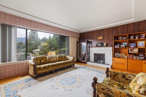4590 Highland Boulevard, North Vancouver, BC 