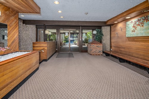107-7180 Linden Avenue, Burnaby, BC 