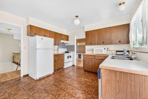 9880 Francis Road, Richmond, BC 