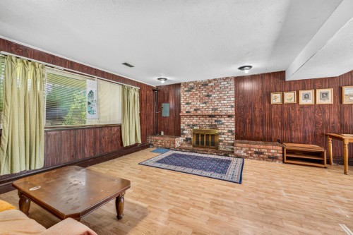 9880 Francis Road, Richmond, BC 