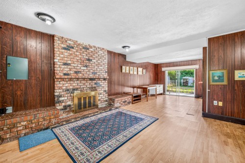 9880 Francis Road, Richmond, BC 