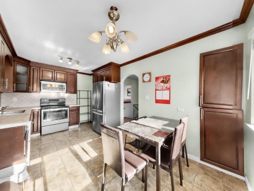 6654 Linden Avenue, Burnaby, BC 