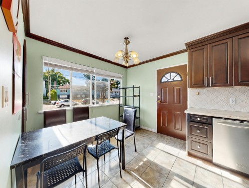 6654 Linden Avenue, Burnaby, BC 