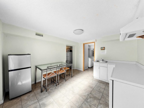 6654 Linden Avenue, Burnaby, BC 