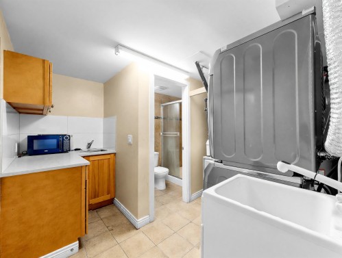 6654 Linden Avenue, Burnaby, BC 