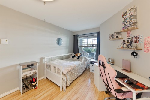 206-215 Twelfth Street, New Westminster, BC 