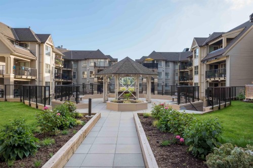 206-215 Twelfth Street, New Westminster, BC 