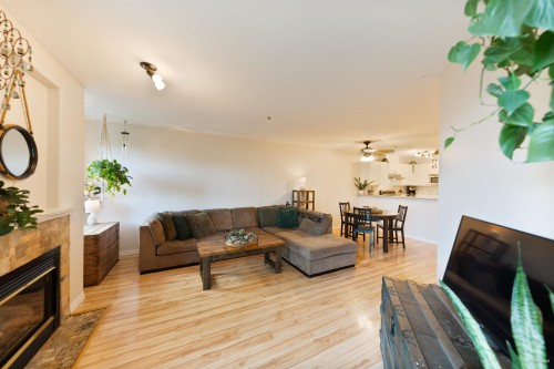 206-215 Twelfth Street, New Westminster, BC 