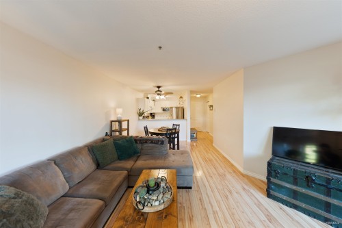206-215 Twelfth Street, New Westminster, BC 