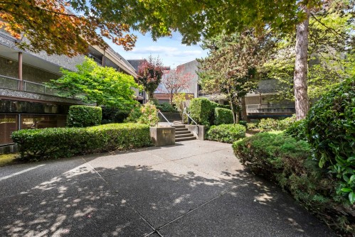 230-8460 Ackroyd Road, Richmond, BC 