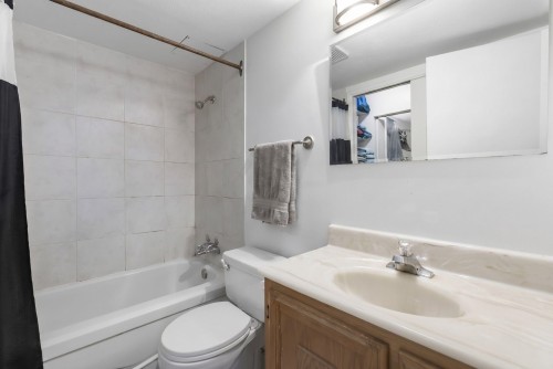 230-8460 Ackroyd Road, Richmond, BC 