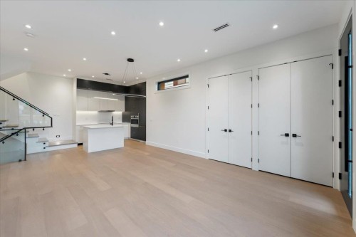 103-1518 Hatton Avenue, Burnaby, BC 