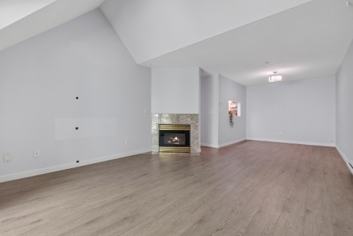 307-19241 Ford Road, Pitt Meadows, BC 