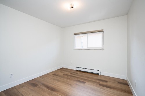 7865 16Th Avenue, Burnaby, BC 