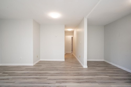 7865 16Th Avenue, Burnaby, BC 