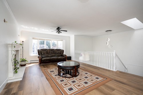 7865 16Th Avenue, Burnaby, BC 