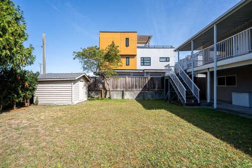 7865 16Th Avenue, Burnaby, BC 