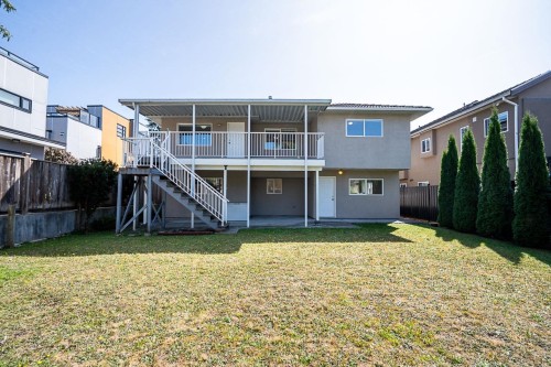 7865 16Th Avenue, Burnaby, BC 