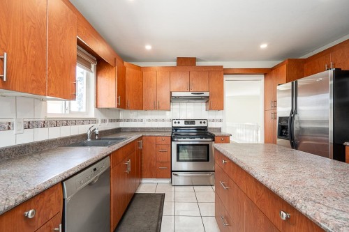 7865 16Th Avenue, Burnaby, BC 