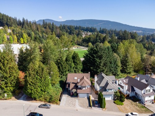 2909 Meadowvista Place, Coquitlam, BC 