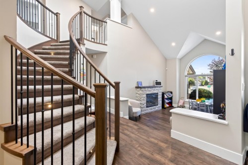 2909 Meadowvista Place, Coquitlam, BC 
