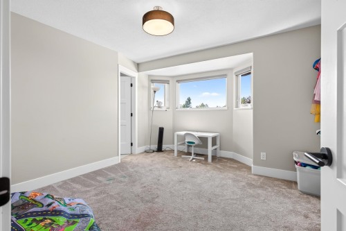 2909 Meadowvista Place, Coquitlam, BC 