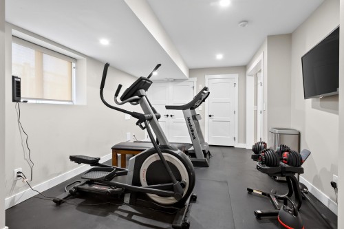 2909 Meadowvista Place, Coquitlam, BC 