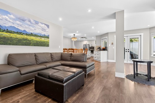 2909 Meadowvista Place, Coquitlam, BC 