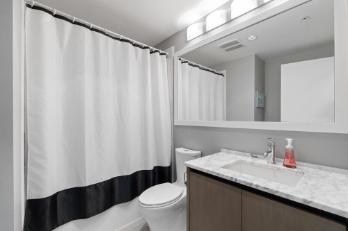 308-135 2Nd Street W, North Vancouver, BC 