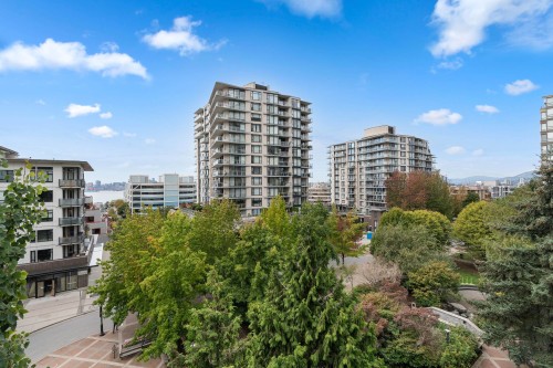 308-135 2Nd Street W, North Vancouver, BC 