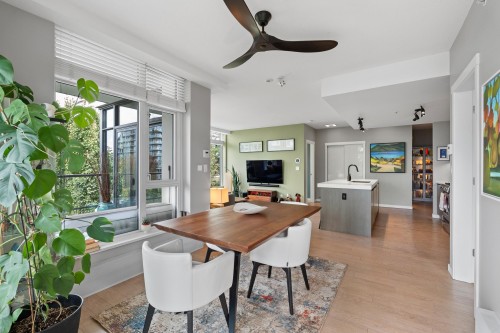 308-135 2Nd Street W, North Vancouver, BC 