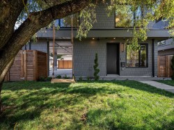 2866 Semlin Drive Vancouver, BC V5N 2C5