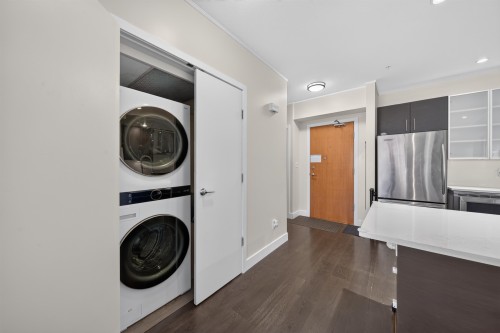 207-14300 Riverport Way, Richmond, BC 