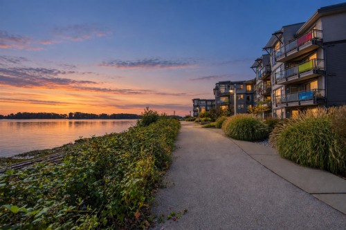 207-14300 Riverport Way, Richmond, BC 