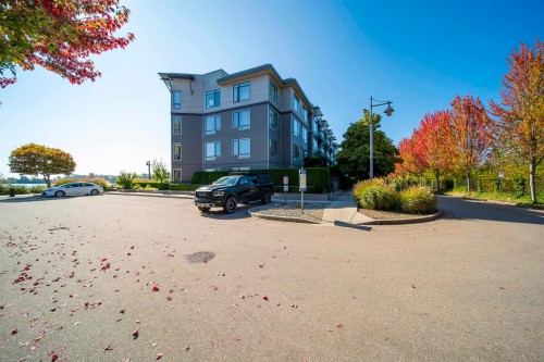 207-14300 Riverport Way, Richmond, BC 